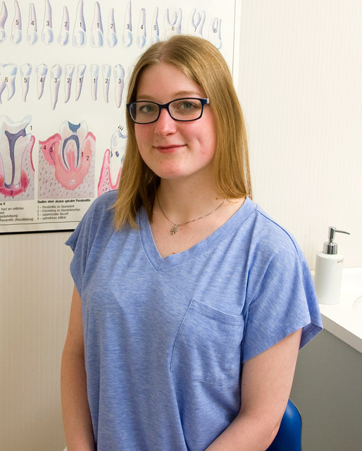 Kerstin Fiedler - Zahnmedizinische Fachangestellte
